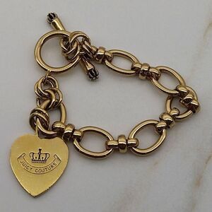 Juicy Couture Gold Heart  Charm Toggle Chain Bracelet Jewelry